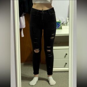 Hollister Ultra High-Rise Black Ripped Skinny Jeans